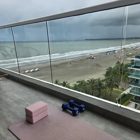 Luxury Oceanfront 2br 3ba Playa Azul *