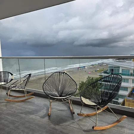 Luxury Oceanfront 2br 3ba Playa Azul Apartment *